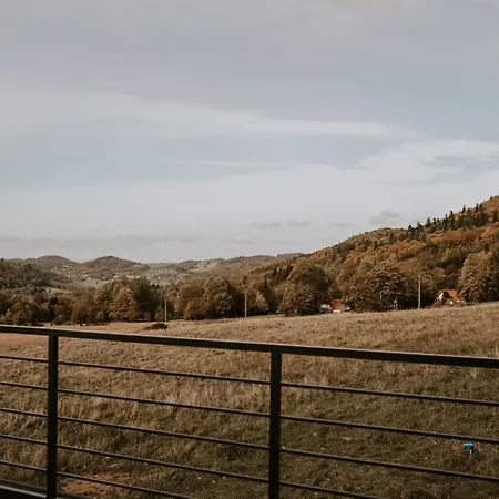 Kamienna Azyl - Z Sauna I Balia, Kotlina Klodzka Holiday home *