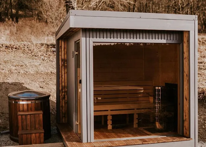 Kamienna Azyl - Z Sauna I Balia, Kotlina Klodzka Дом отдыха Kamienna (Klodzko)